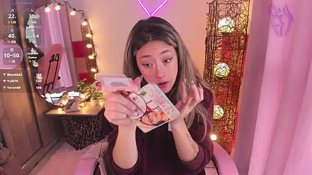 violet ch online show from 01.28.25