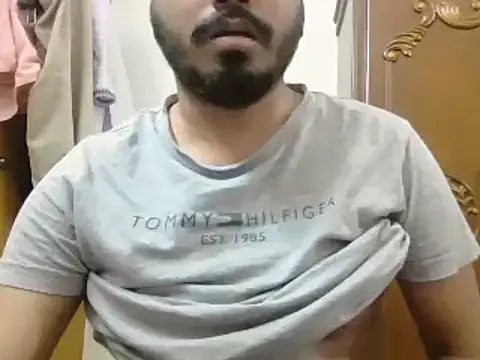 desiboyasif online show from 03.04.26