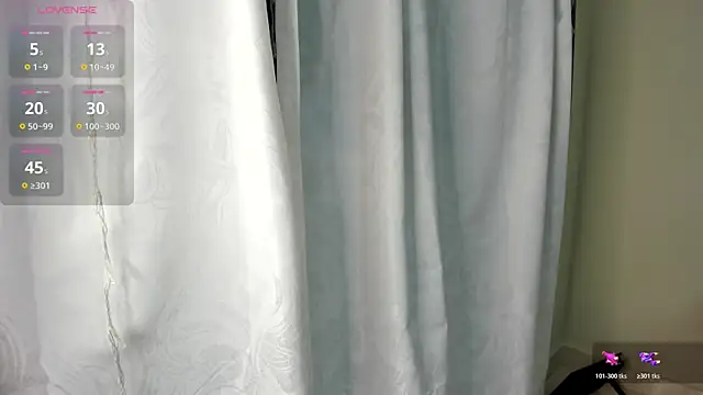 Snapshot of dahian_carter chatting on 07.22.26 dahian carter online show from 07.22.26