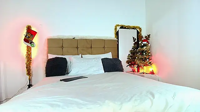 PaoL22 online show from 12.31.24