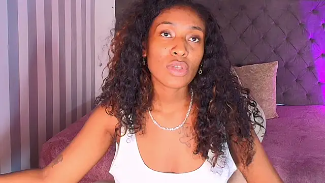 rebeca cortez  online show from 01.10.25