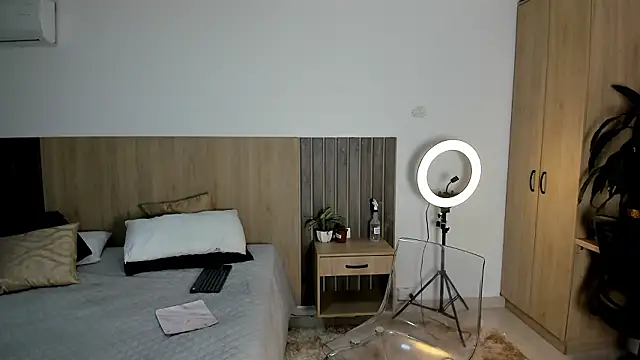 rebeca cortez  online show from 01.31.26