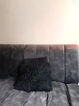 Mazikeen-- online show from 04.19.26