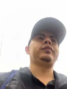 Snapshot of DanielGomez9 chatting on 02.06.25 DanielGomez9 online show from 02.06.25