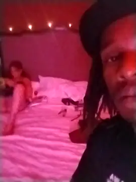 Snapshot of Puffgettingstuffed chatting on 10.13.25 Puffgettingstuffed online show from 10.13.25