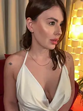 Eva Gonzalez online show from 02.02.26