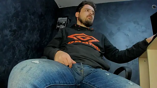 Snapshot of Master_Mark_Wayne chatting on 01.10.26 Master Mark Wayne online show from 01.10.26