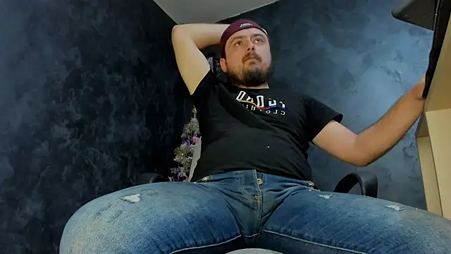 Snapshot of Master_Mark_Wayne chatting on 01.11.26 Master Mark Wayne online show from 01.11.26