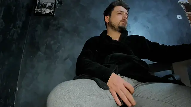 Snapshot of Master_Mark_Wayne chatting on 02.17.26 Master Mark Wayne online show from 02.17.26