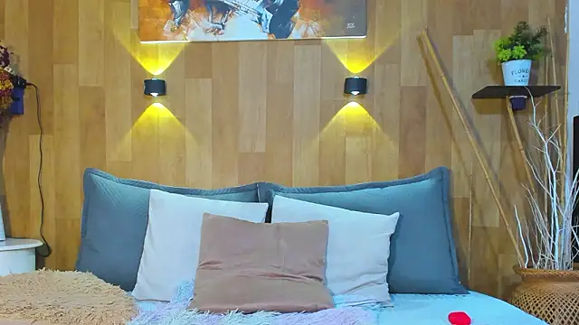 marianaa90 online show from 03.24.26