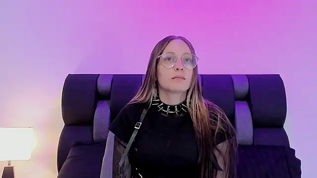 Snapshot of Siouxsie_cenobite chatting on 01.24.25 Siouxsie cenobite online show from 01.24.25