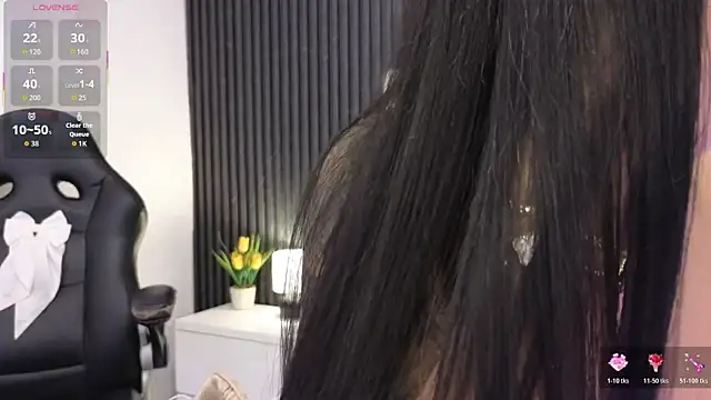 Madiee Rhea online show from 04.07.26