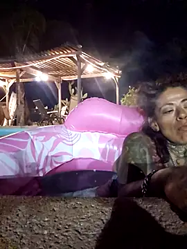 Snapshot of inkdbabz_33 chatting on 09.12.25 inkdbabz 33 online show from 09.12.25