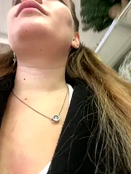 Holy Tereza online show from 10.25.25