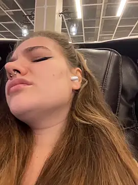 Holy Tereza online show from 02.22.26