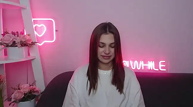Snapshot of MilanaAngelAs chatting on 01.24.25 MilanaAngelAs online show from 01.24.25