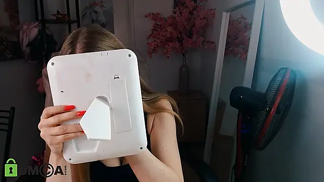  KittyBoo online show from 01.29.25