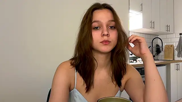 Addelin Moon online show from 10.19.25