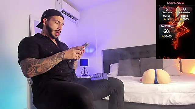 Snapshot of Matt_Ferrer chatting on 03.05.25 Matt Ferrer online show from 03.05.25