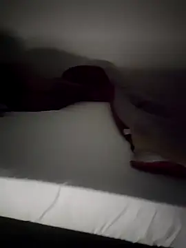 Snapshot of KikiLovesD chatting on 04.04.26 KikiLovesD online show from 04.04.26