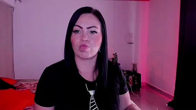 Snapshot of charlottemeyerr chatting on 01.24.25 charlottemeyerr online show from 01.24.25