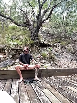 hhhorniee online show from 02.12.25