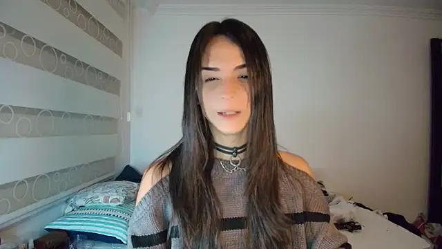 Dollbehavior  online show from 10.12.25