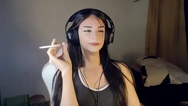 Dollbehavior  online show from 04.16.26