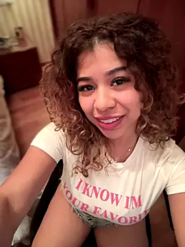 LEONCITA  online show from 12.16.25