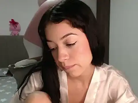 Caribbean beauty  online show from 02.25.25