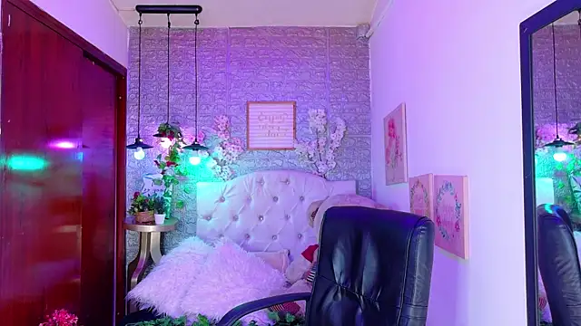 REDHOTTER  online show from 02.17.26