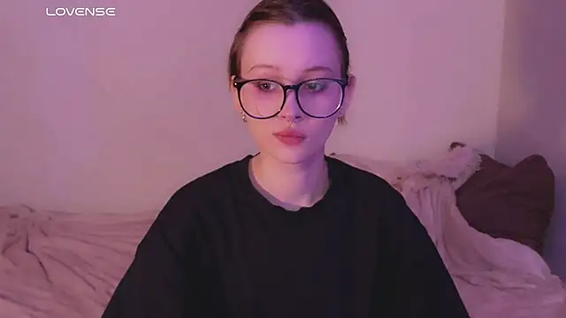 Snapshot of yourconcept chatting on 02.06.25 yourconcept online show from 02.06.25