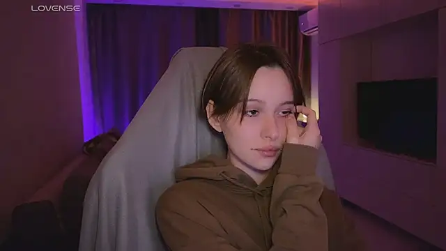 Snapshot of yourconcept chatting on 09.13.25 yourconcept online show from 09.13.25