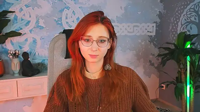Snapshot of Orianna_Fox chatting on 12.13.24 Orianna Fox online show from 12.13.24
