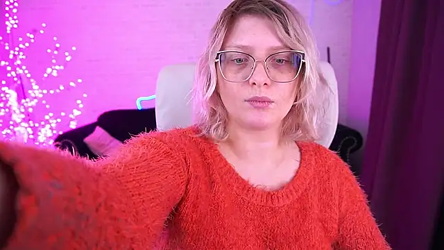 CoolTatis online show from 01.12.26