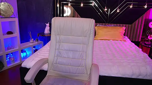 CoolTatis online show from 01.13.26