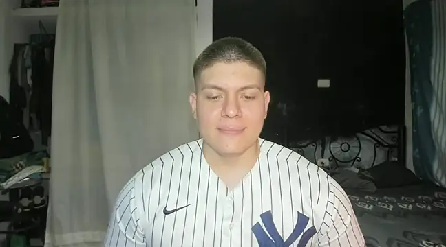 Snapshot of regan_jhonso chatting on 02.02.25 regan jhonso online show from 02.02.25