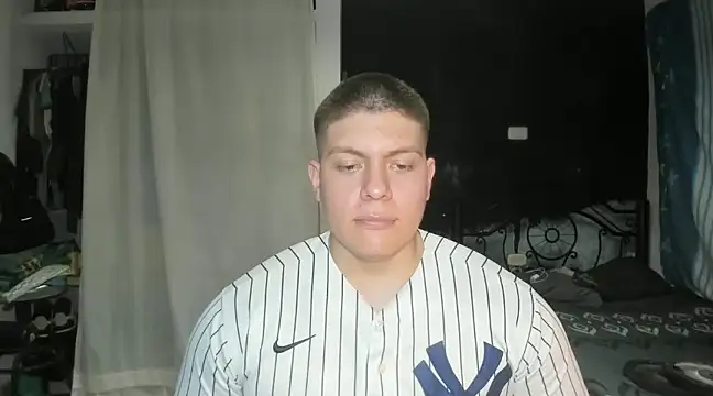 Snapshot of regan_jhonso chatting on 02.02.25 regan jhonso online show from 02.02.25