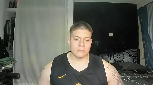 Snapshot of regan_jhonso chatting on 02.05.25 regan jhonso online show from 02.05.25