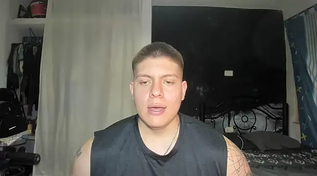 Snapshot of regan_jhonso chatting on 02.08.25 regan jhonso online show from 02.08.25
