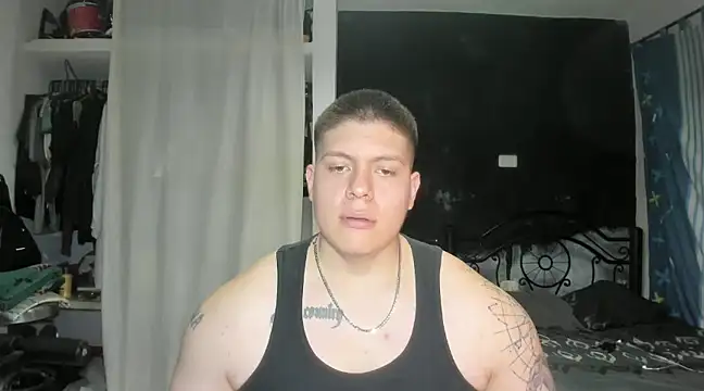 Snapshot of regan_jhonso chatting on 02.10.25 regan jhonso online show from 02.10.25