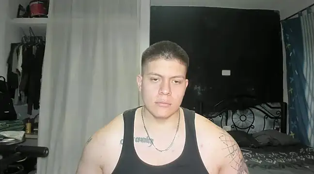 Snapshot of regan_jhonso chatting on 02.16.25 regan jhonso online show from 02.16.25