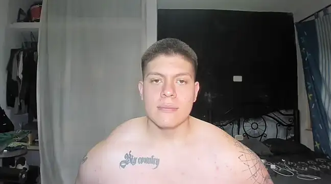 Snapshot of regan_jhonso chatting on 02.21.25 regan jhonso online show from 02.21.25