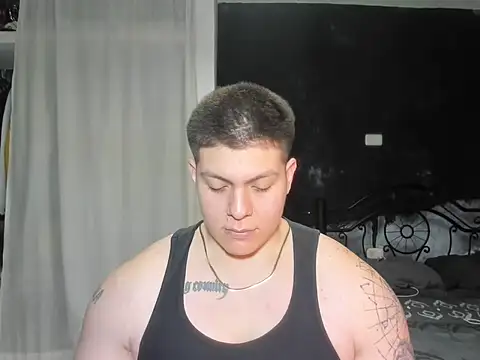 Snapshot of regan_jhonso chatting on 02.28.25 regan jhonso online show from 02.28.25