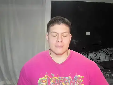 Snapshot of regan_jhonso chatting on 03.02.25 regan jhonso online show from 03.02.25