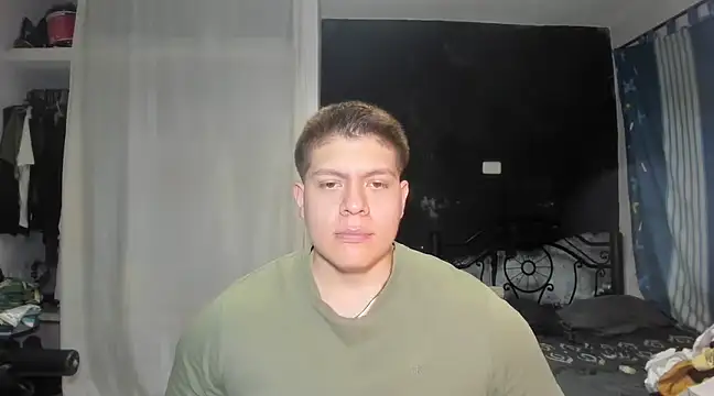 Snapshot of regan_jhonso chatting on 03.16.25 regan jhonso online show from 03.16.25