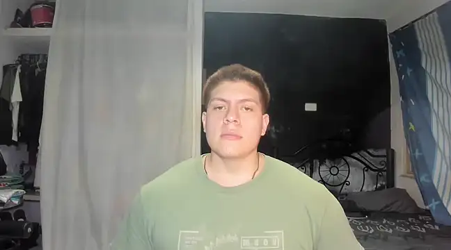 Snapshot of regan_jhonso chatting on 03.17.25 regan jhonso online show from 03.17.25