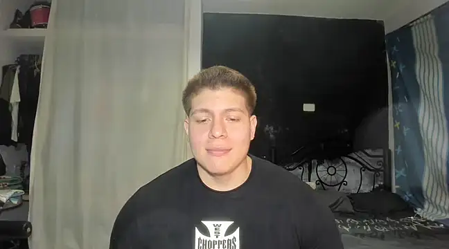 Snapshot of regan_jhonso chatting on 03.18.25 regan jhonso online show from 03.18.25