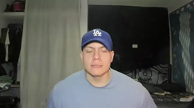 Snapshot of regan_jhonso chatting on 03.22.25 regan jhonso online show from 03.22.25