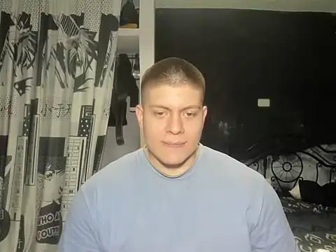Snapshot of regan_jhonso chatting on 09.15.25 regan jhonso online show from 09.15.25